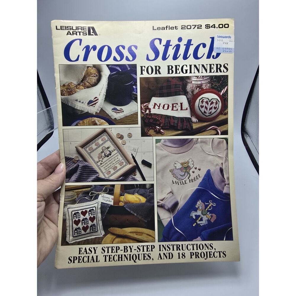 Leisure Arts Cross Stitch for BEGINNERS 18 Projects Step-by-Step Leaflet 2072